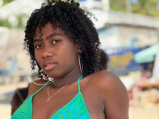 JulieHottest - Live sex cam - 19764450