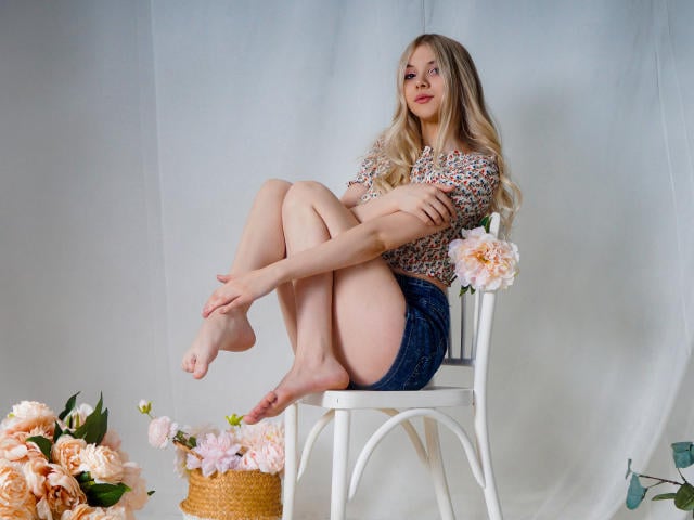 NellieSweet - Live Sex Cam - 19765138