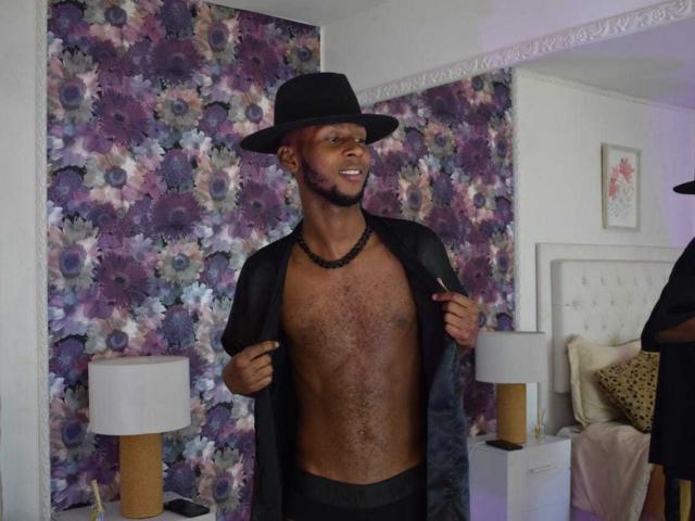 Santhilex - Live Sex Cam - 19770166