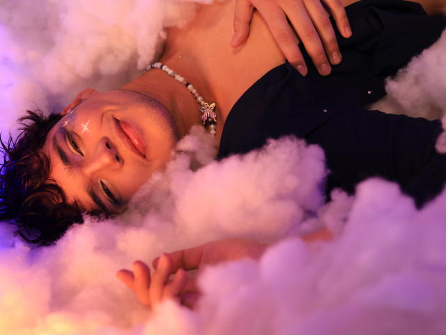 EddTerence - Live sex cam - 19770802