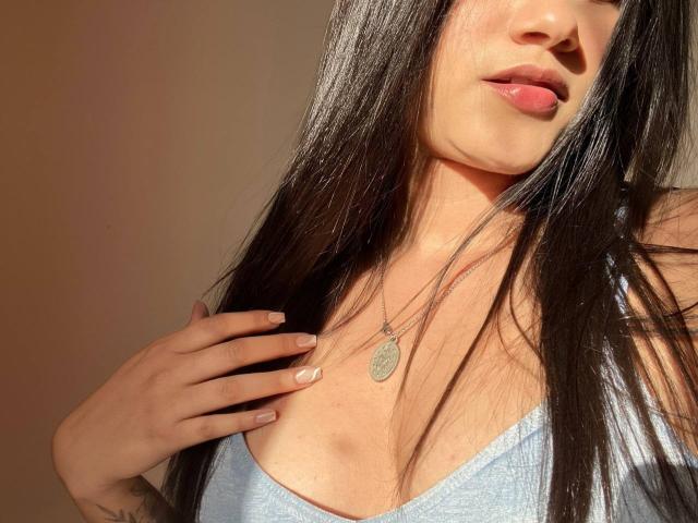AlessiaCarter69 - Live sex cam - 19778142