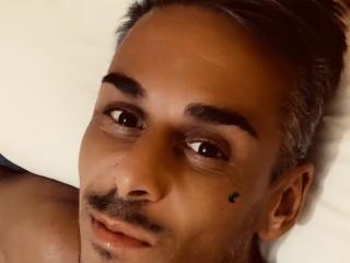 EnzoLopez - Live sex cam - 19779786