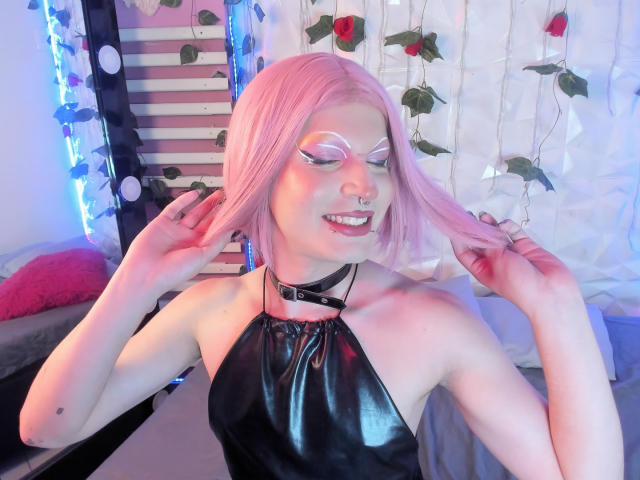 ThenaViolet - Live sex cam - 19789570