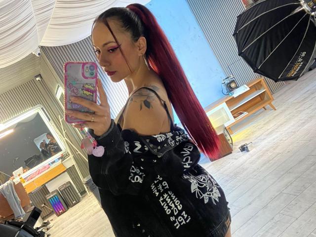 ValeryHarllow - ライブポルノ&amp;セックスカム - 19793834