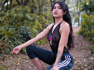 LuisaHamilton - Live sex cam - 19805870