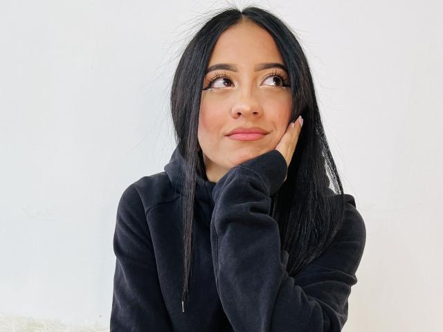 ValerieHang - Live sex cam - 19824518