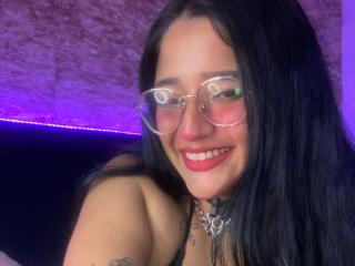 KateColeman69 - Live sex cam - 19829514