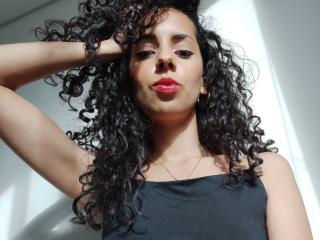 MoniqueCurlz - Live sexe cam - 19835574