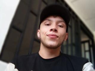 DaimonSexy - Live Sex Cam - 19843530