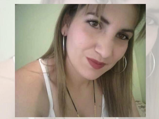 GiuliaAddams - Sexe cam en vivo - 19846062