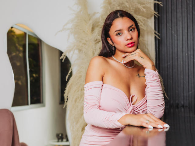 ValentinaMendoza - Live sex cam - 19847790