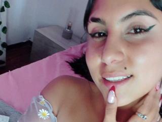 SarahXRouse - Live porn & sex cam - 19849190