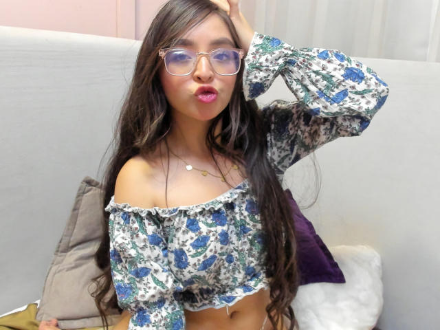 EvaMcAllister - Live porn &amp; sex cam - 19856350