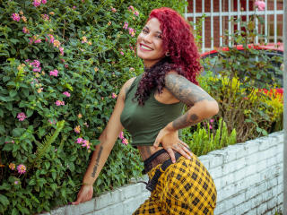 AlessiaPrime - Live Sex Cam - 19859642