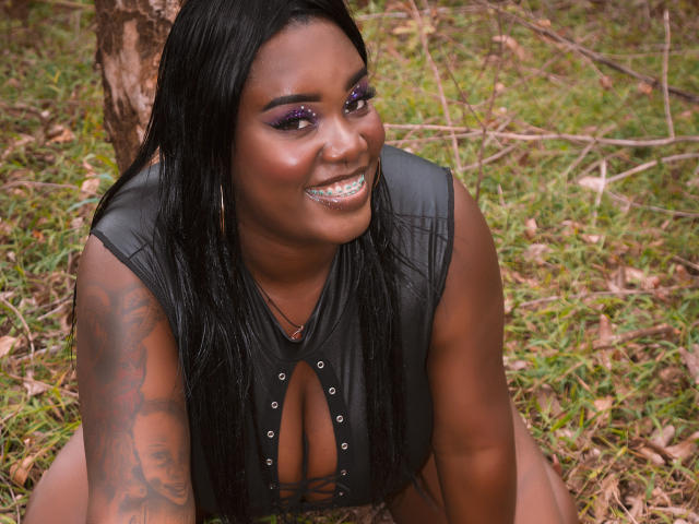 AgathaBlossom - Live sex cam - 19863450