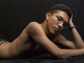 AdamsJohnson - Live sex cam - 19873014