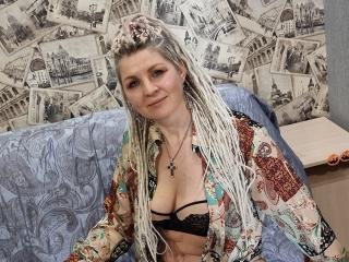 CherieDeville - Live Sex Cam - 19874114