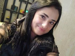 EvaRousses - Live sex cam - 19891110