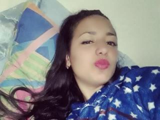 SummerRains - Live sex cam - 19892586