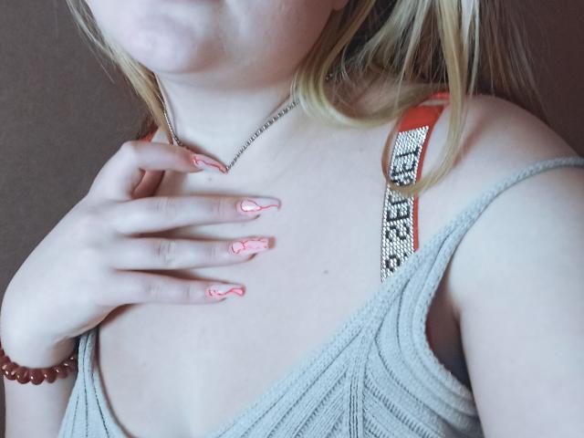 DiLaria - Sexe cam en vivo - 19896038