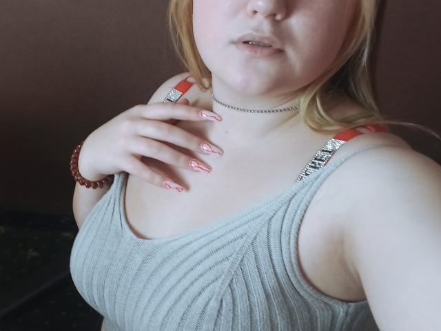 DiLaria - Sexe cam en vivo - 19896090
