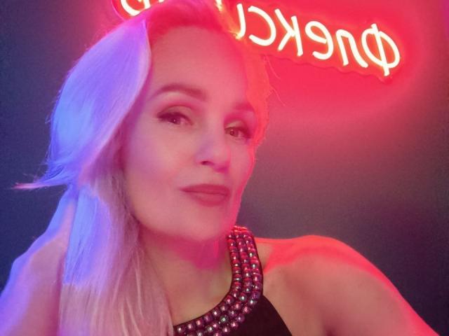 ElisMiracle - Sexe cam en vivo - 19897186