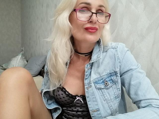 ElisMiracle - Live sexe cam - 19897210