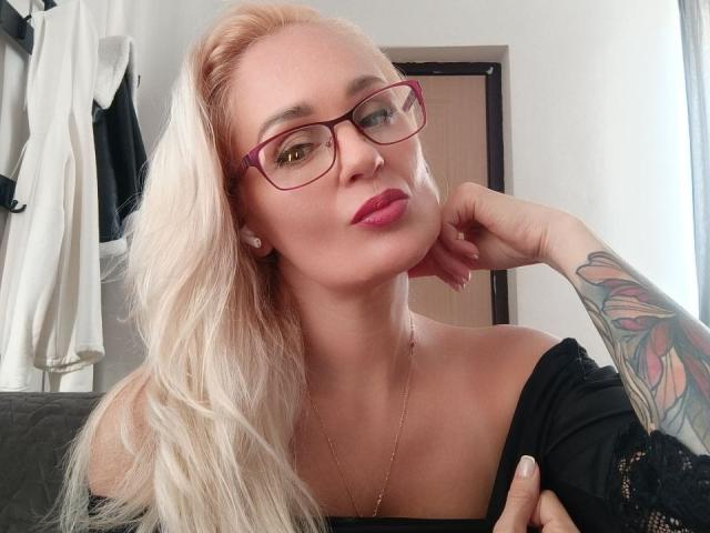 ElisMiracle - Sexe cam en vivo - 19897242