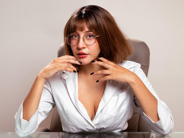 KittyEla - Live sex cam - 19902718