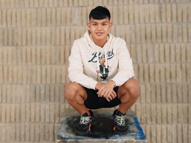 JordanTrinity - Live Sex Cam - 19904682