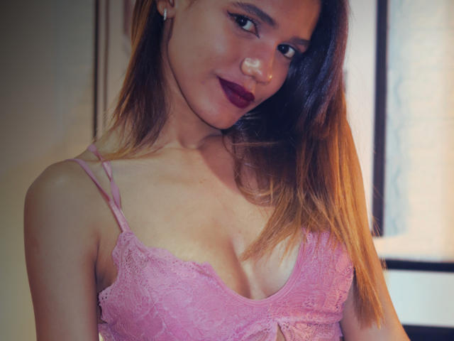 ArianaBeker - Sexe cam en vivo - 19908082