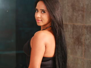 NaomieApril - Live sex cam - 19910406