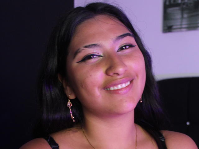 AbrilColleman - Live sex cam - 19911694