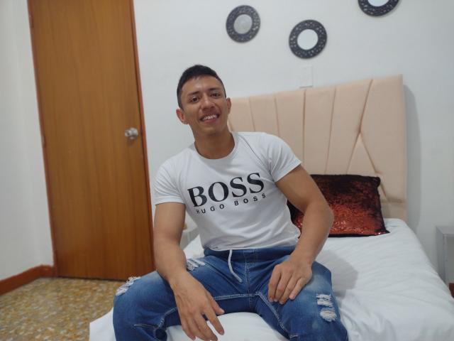 Gardelillo - Live sex cam - 19912074