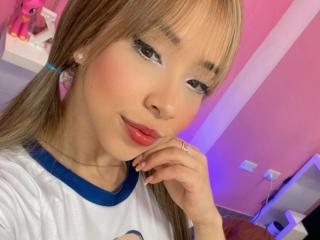 KloeCollins - Live sex cam - 19917878