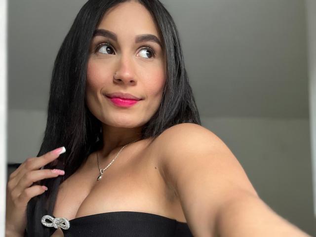 AshlyFerria - Live sex cam - 19925410