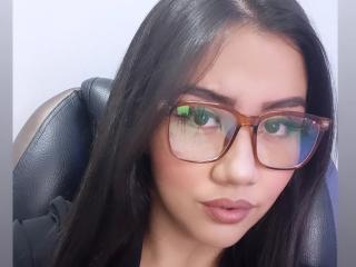 CarolineAkimov - Live porn &amp; sex cam - 19928750