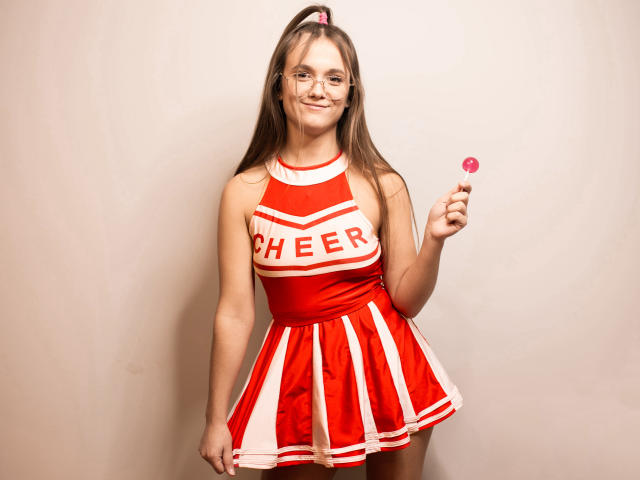 EmilySparkle - Live porn &amp; sex cam - 19932394