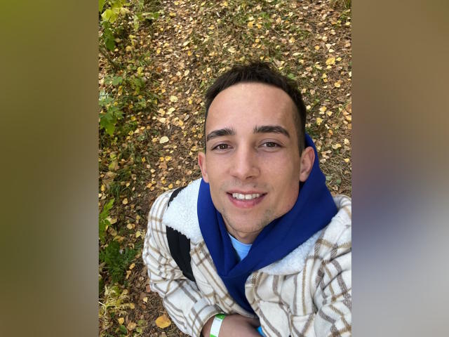 TommyGunLove - Live Sex Cam - 19946082