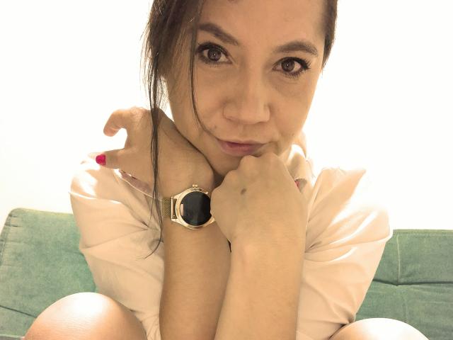 MsJustineBeaux - Live Sex Cam - 19956050