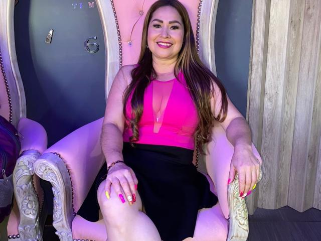 ArianaDiosa - Live sex cam - 19958378
