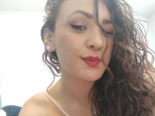 GiselleBaker - Live sex cam - 19967690