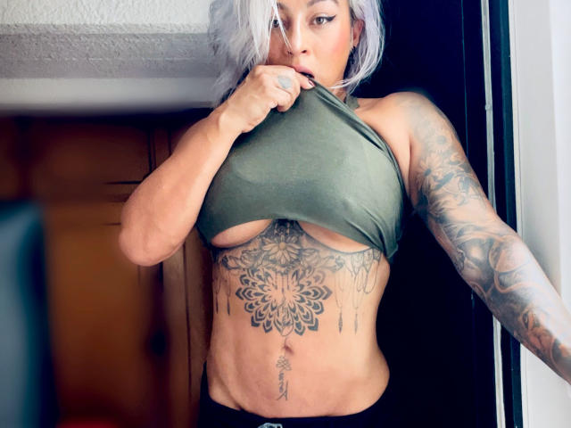 AvrilGray - Sexe cam en vivo - 19972502