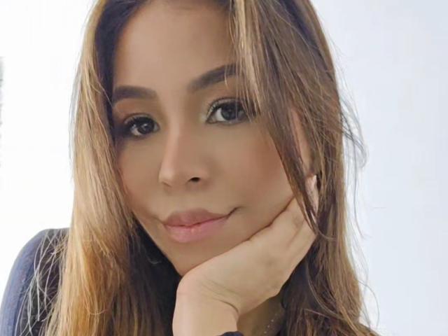 MeganWisse - Live sex cam - 19973042