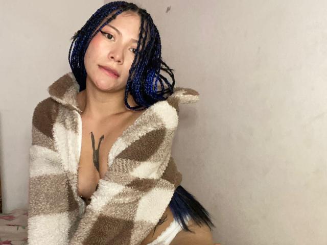 KittyAsian - Live Sex Cam - 19976694