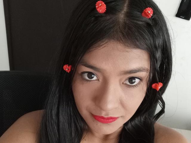 ArianithaXox - Live porn &amp; sex cam - 19978310