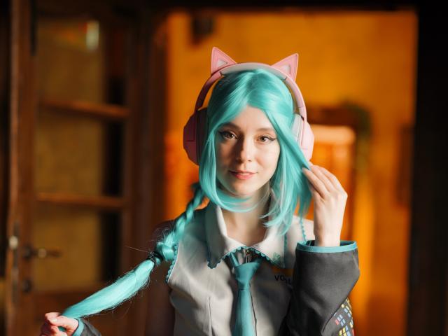 MissAstravert - Live Sex Cam - 19980086