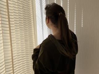 Mannia - Live sex cam - 19980382