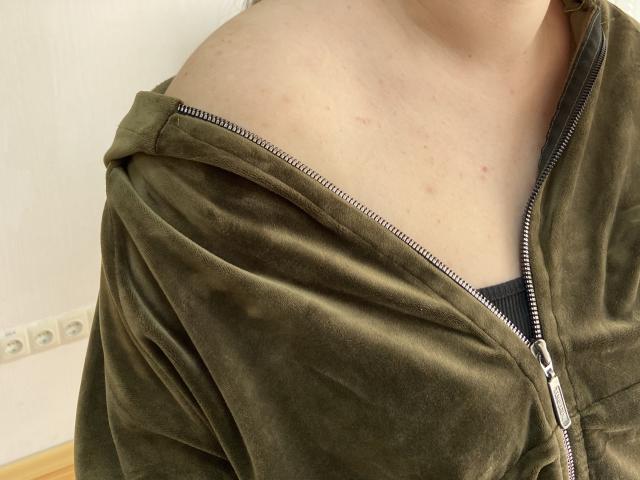 Mannia - Live sex cam - 19980402