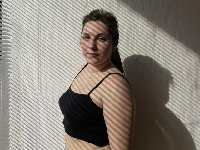 Mannia - Sexe cam en vivo - 19980430